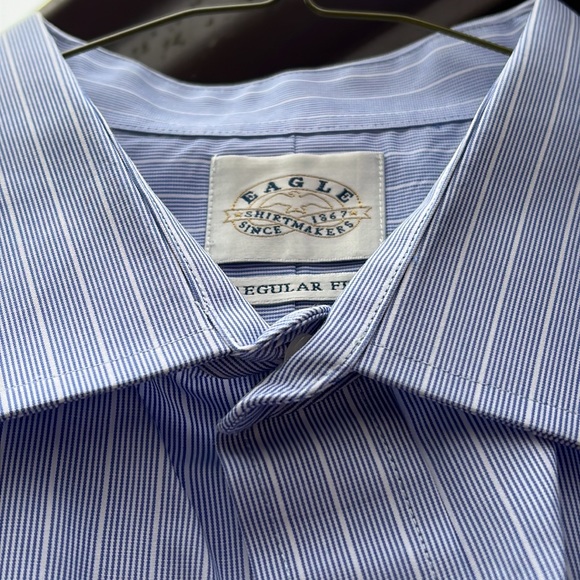 Gently worn, perfect condition Eagle Mens Regular Fit Non Iron Dress shirt. - Picture 2 of 7